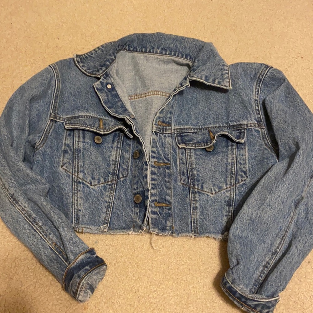 Brandy Melville cropped Jean jacket